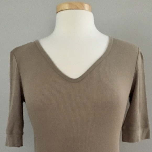Gap Size Small Ribbed Top - Picture 1 of 7